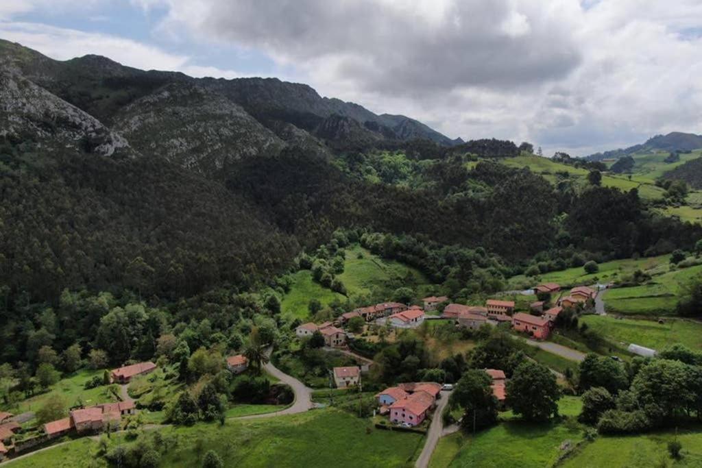 La Vierta Casa Rural Agroturismo Ribadesella Dış mekan fotoğraf